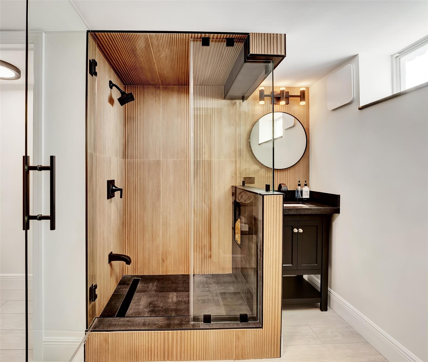 Pine Tree Estates - Residential