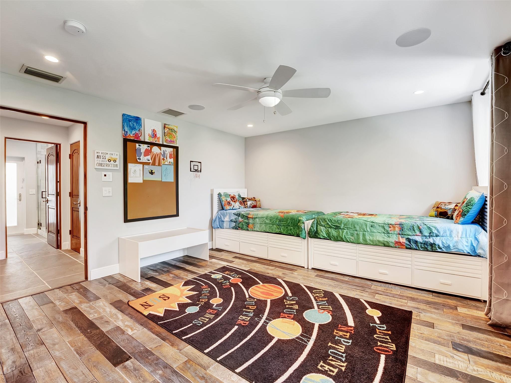 Pine Tree Estates - Residential