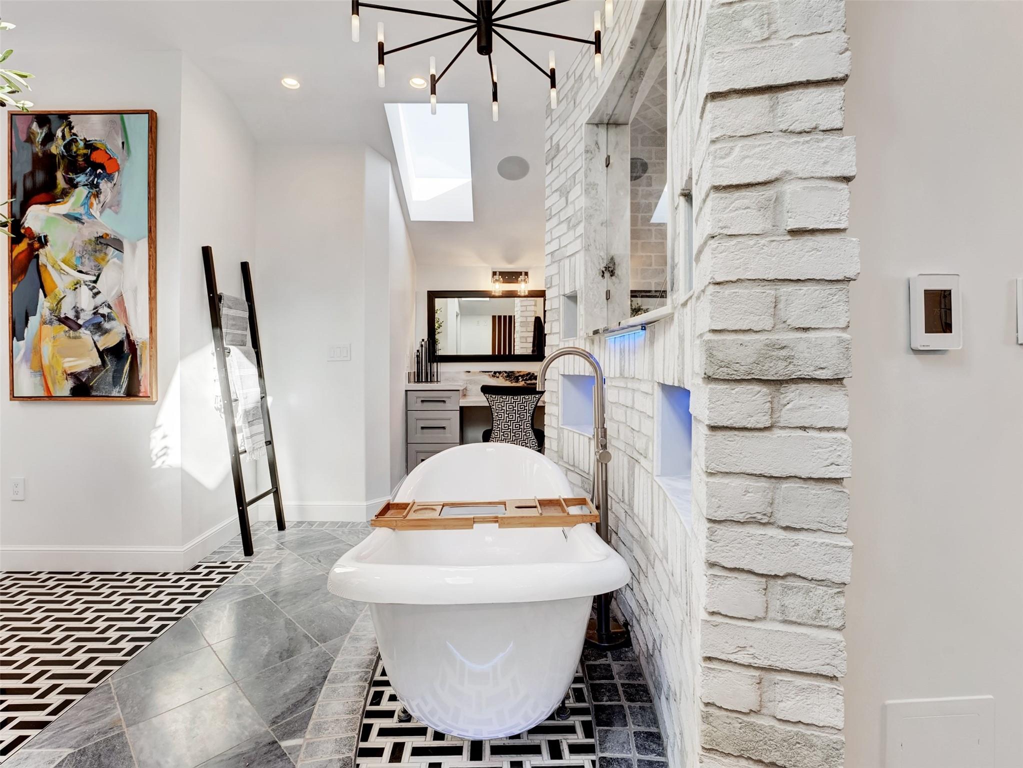 Pine Tree Estates - Residential