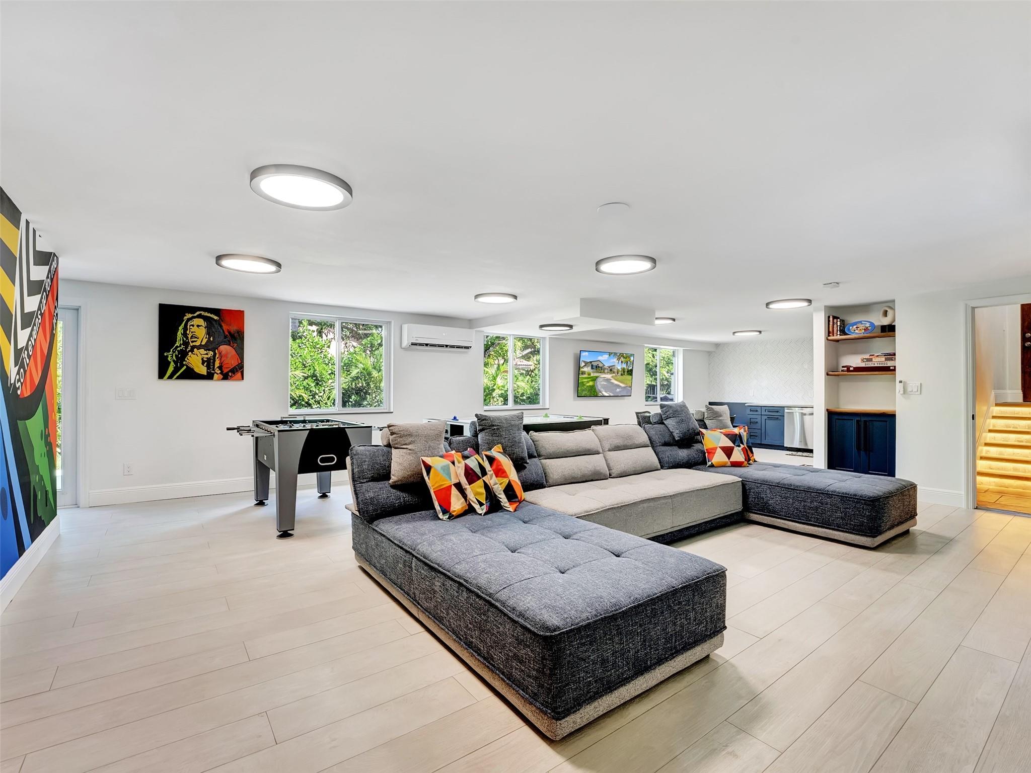 Pine Tree Estates - Residential