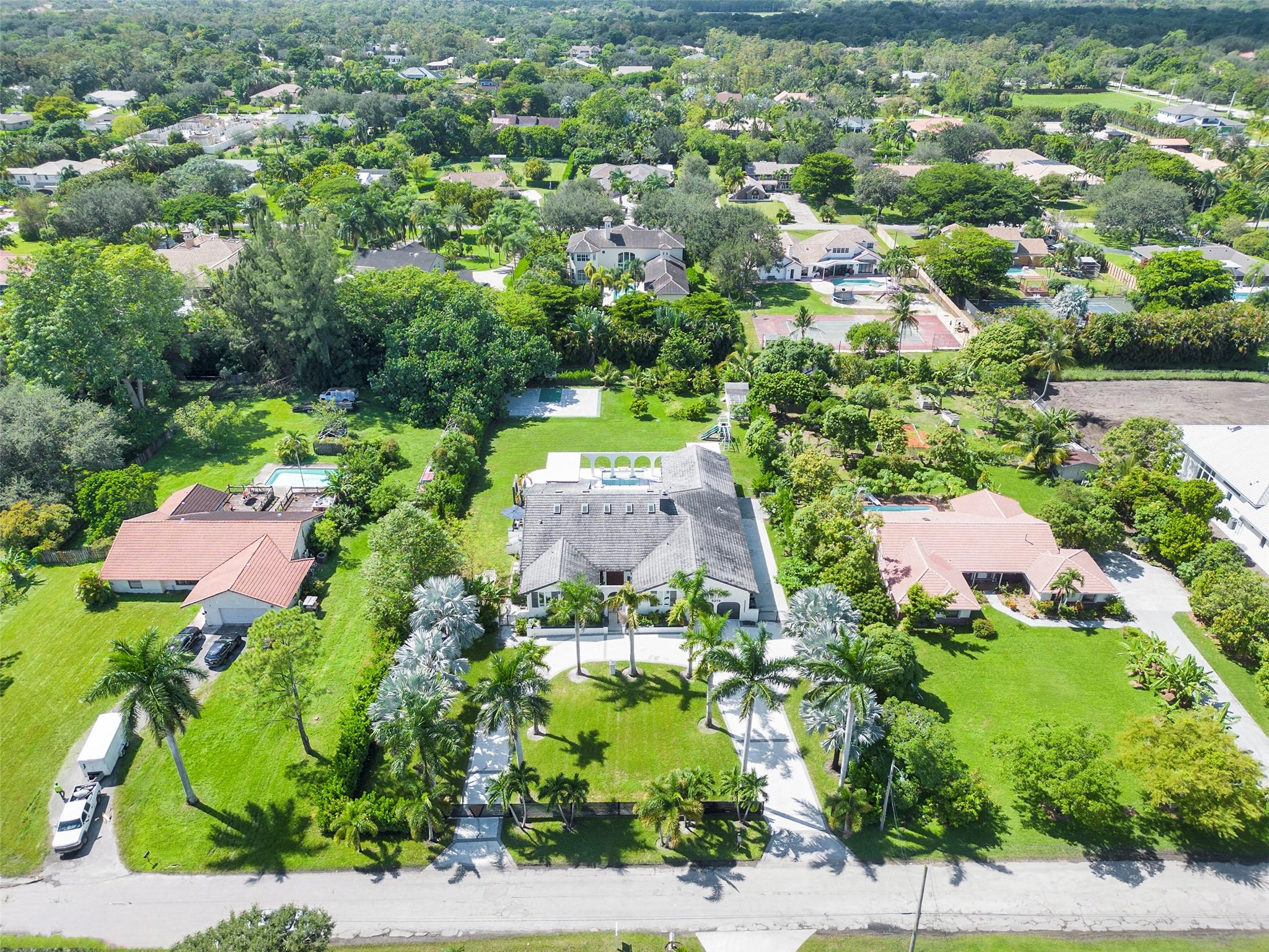 Pine Tree Estates - Residential