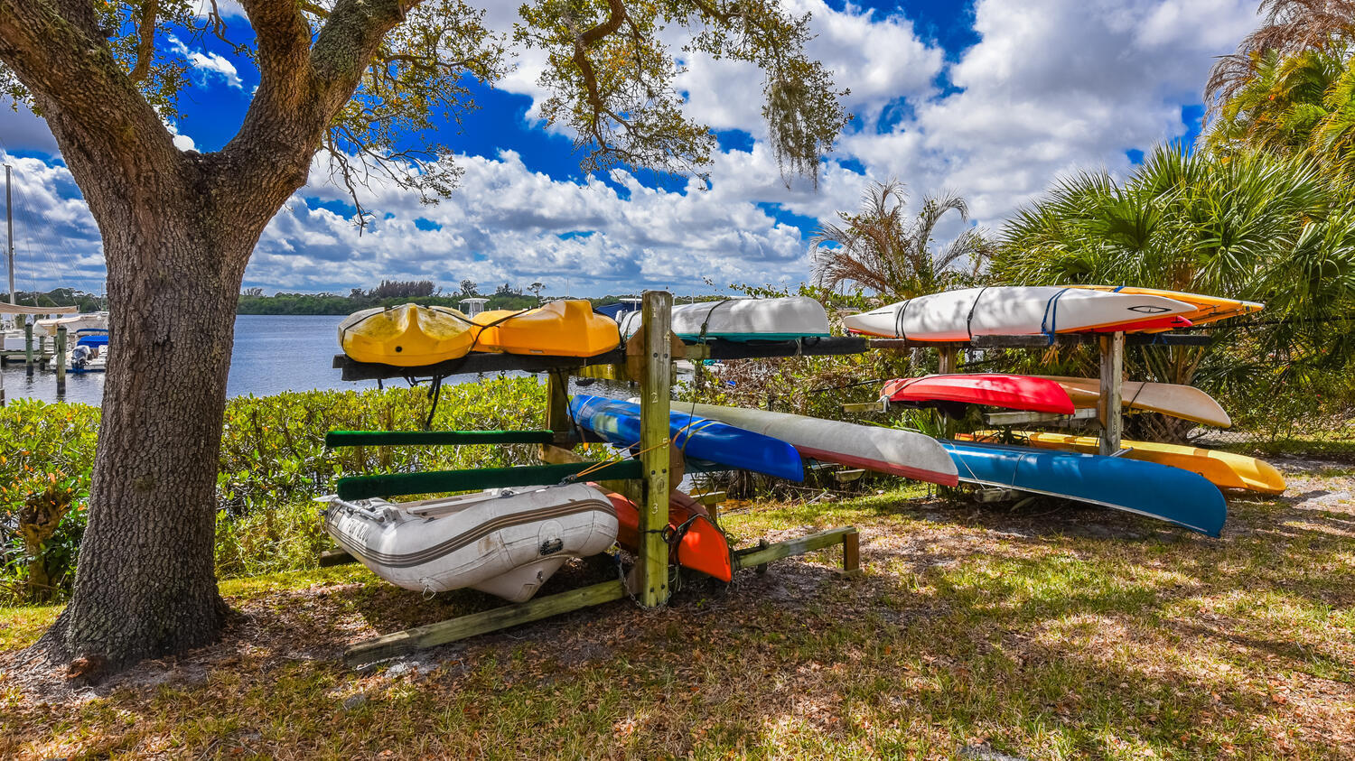TARPON BAY YACHT CLUB CONDOMINIUM H - Residential