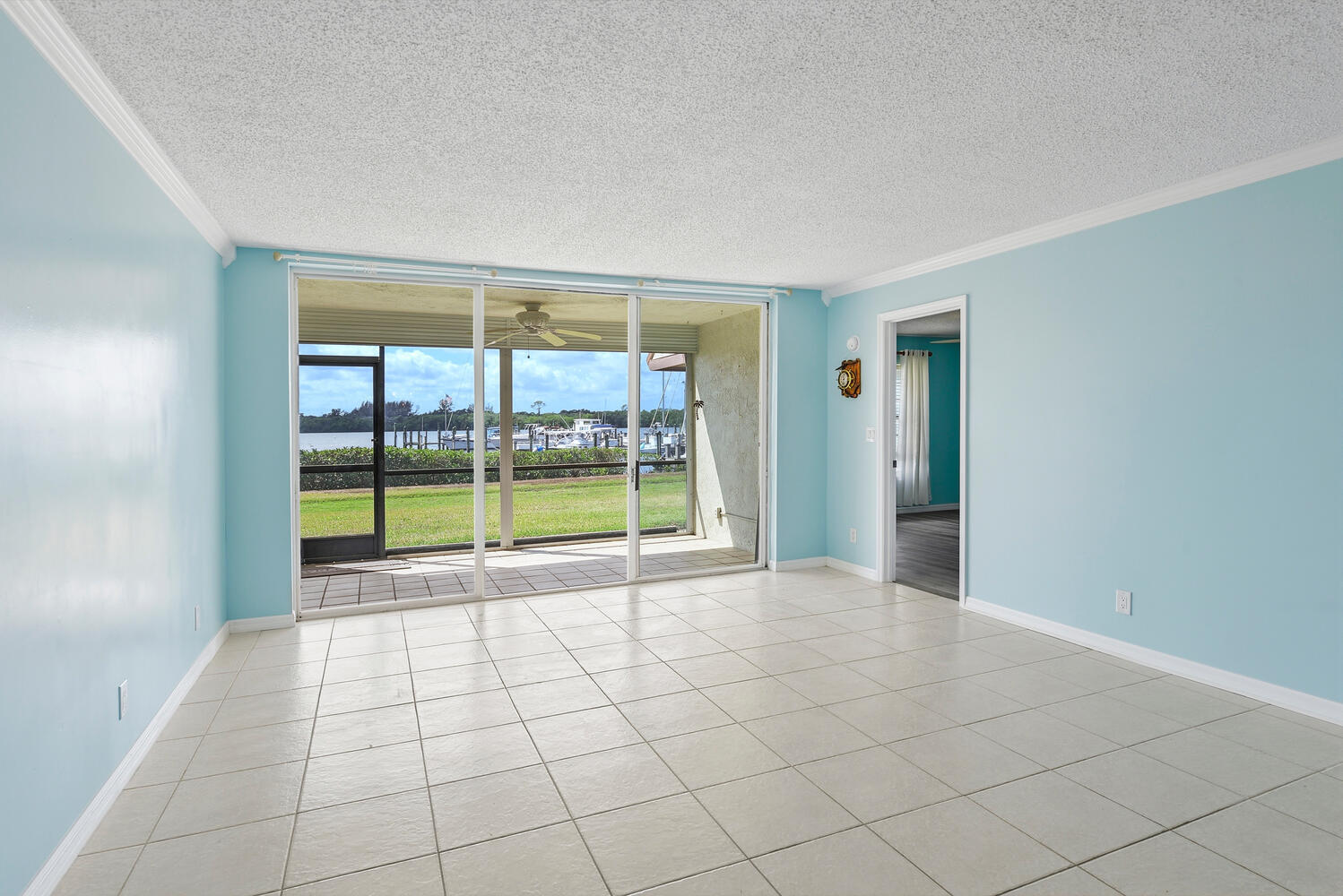 TARPON BAY YACHT CLUB CONDOMINIUM H - Residential