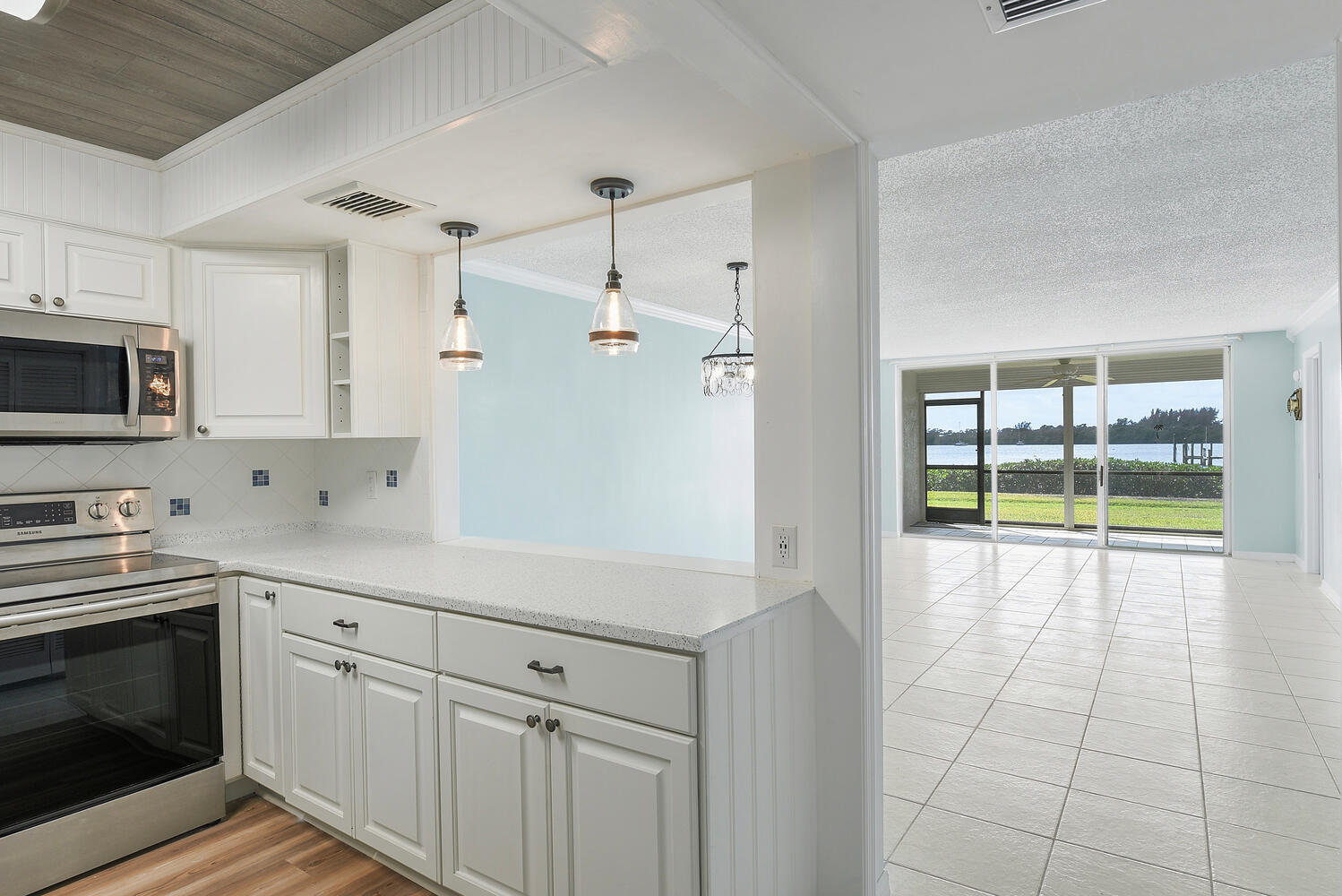 TARPON BAY YACHT CLUB CONDOMINIUM H - Residential