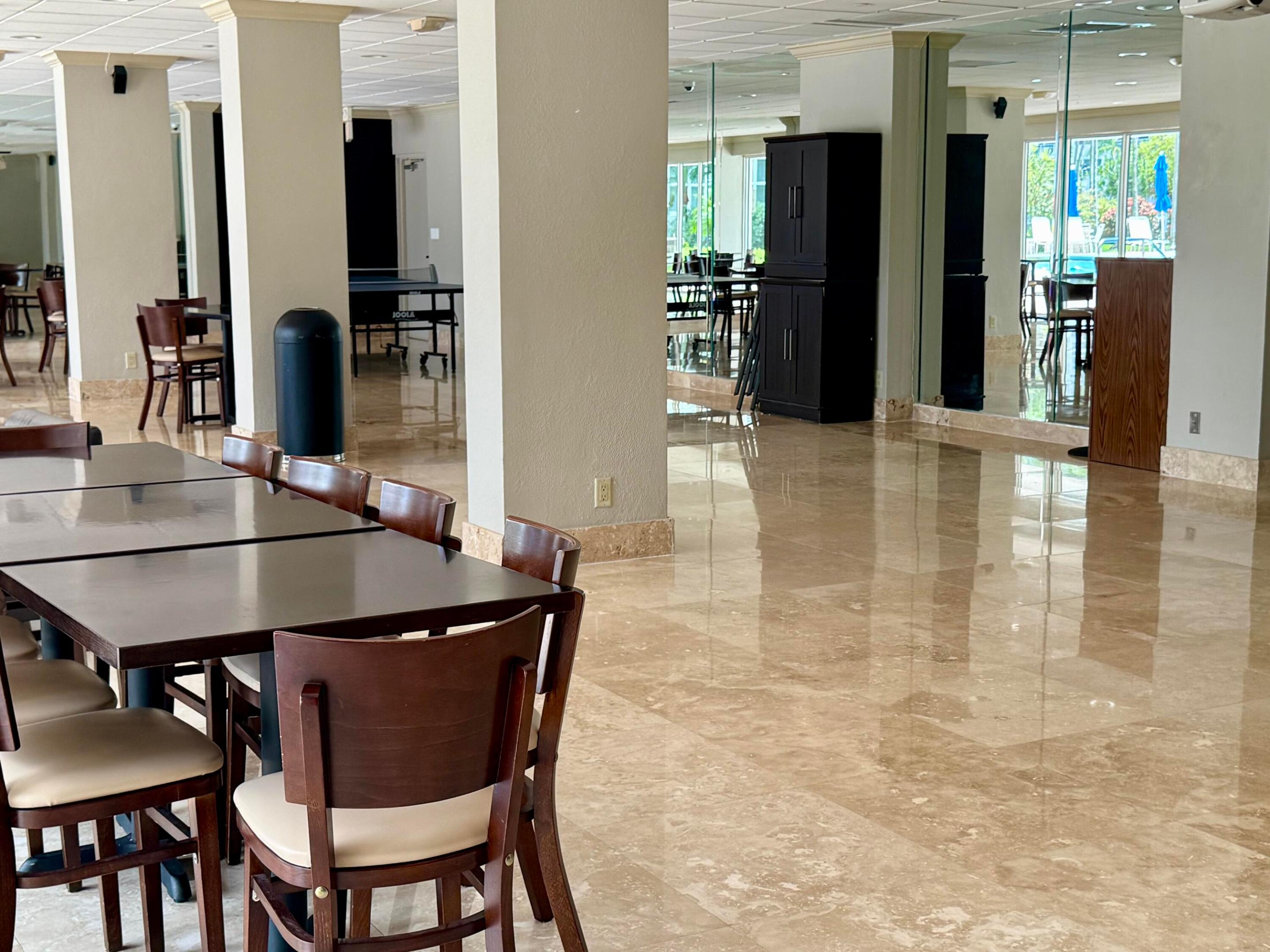 CORAL RIDGE TOWERS EAST CO-OP - Residential