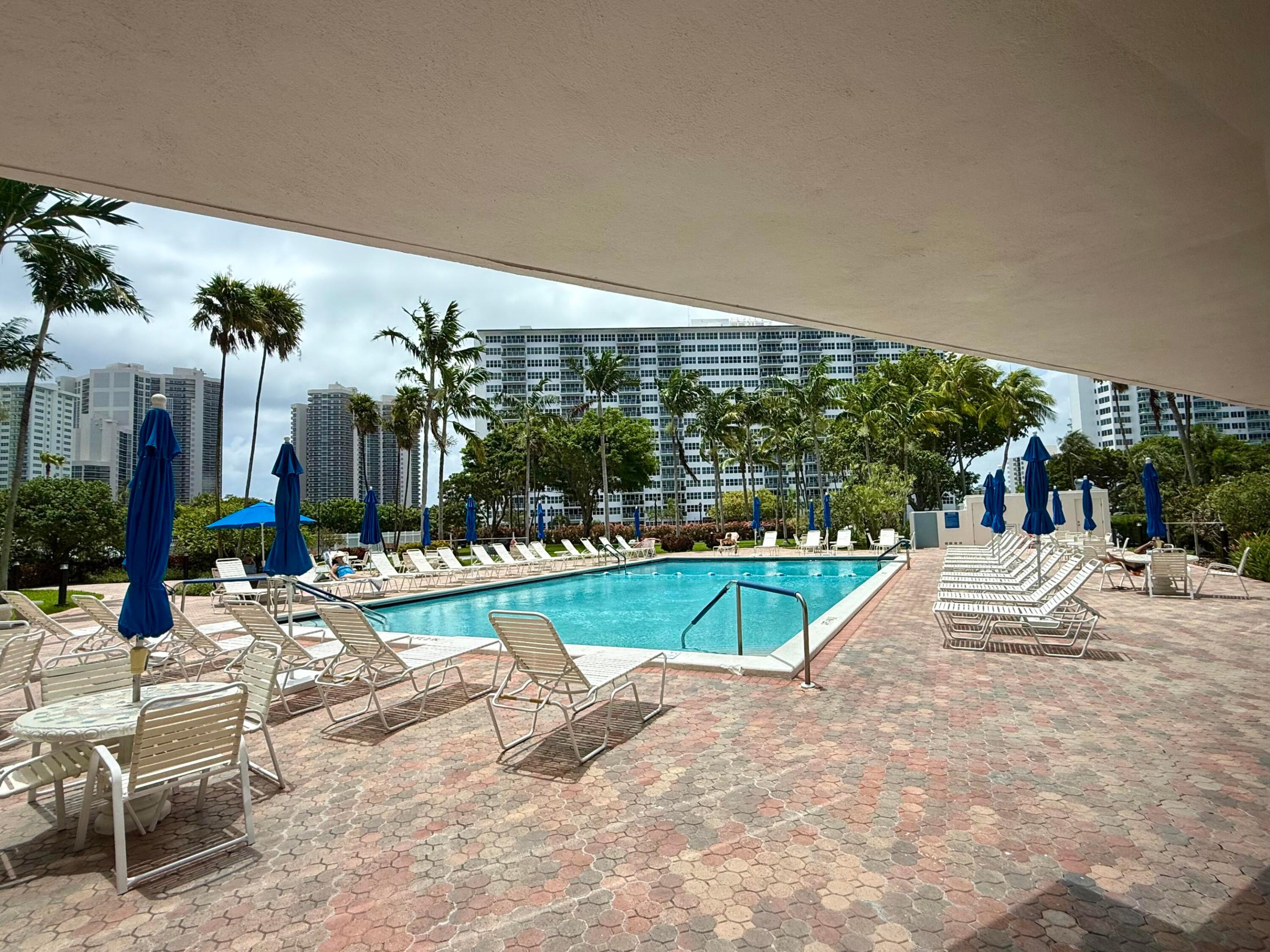 CORAL RIDGE TOWERS EAST CO-OP - Residential