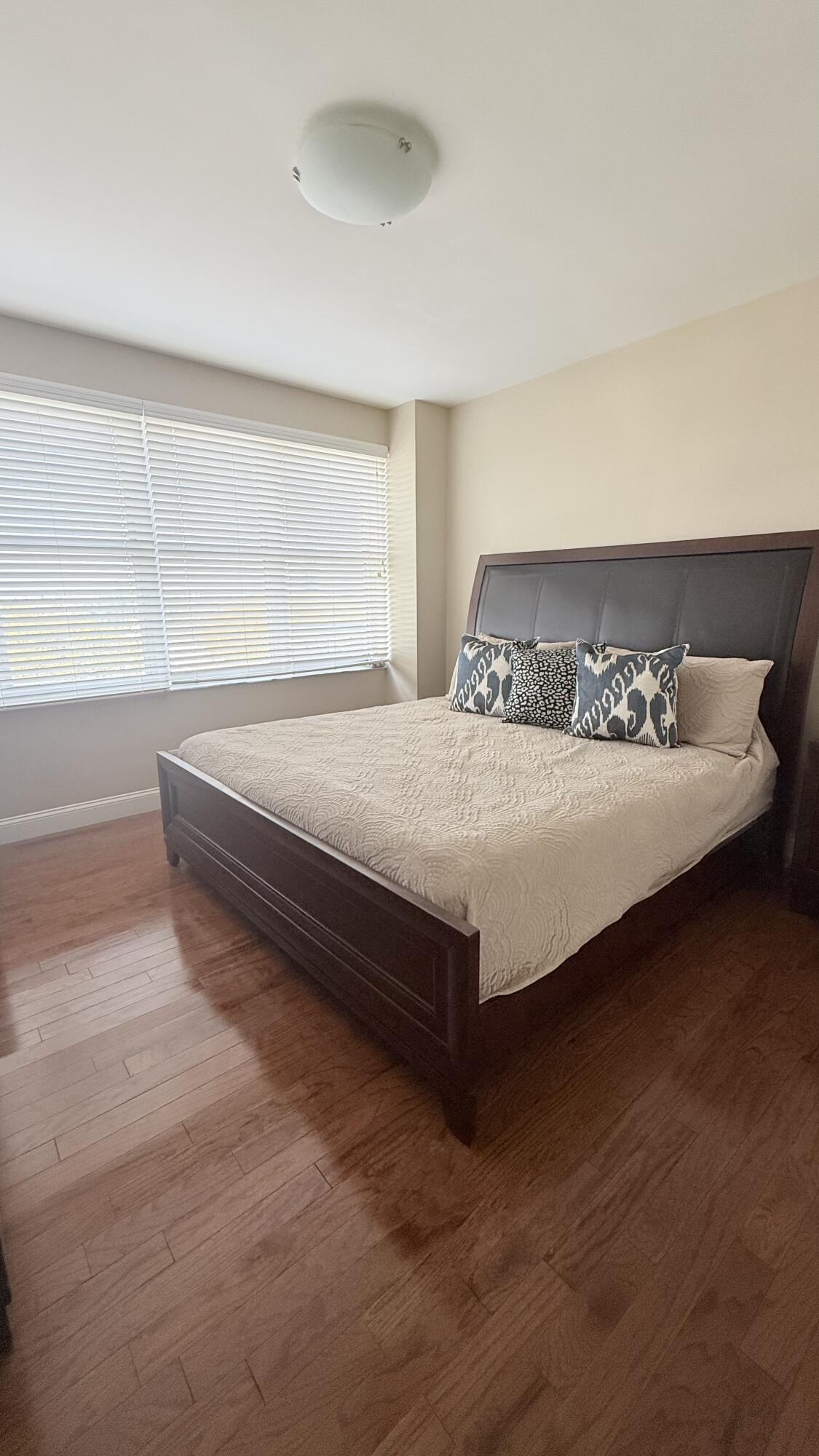 CORAL RIDGE TOWERS EAST CO-OP - Residential