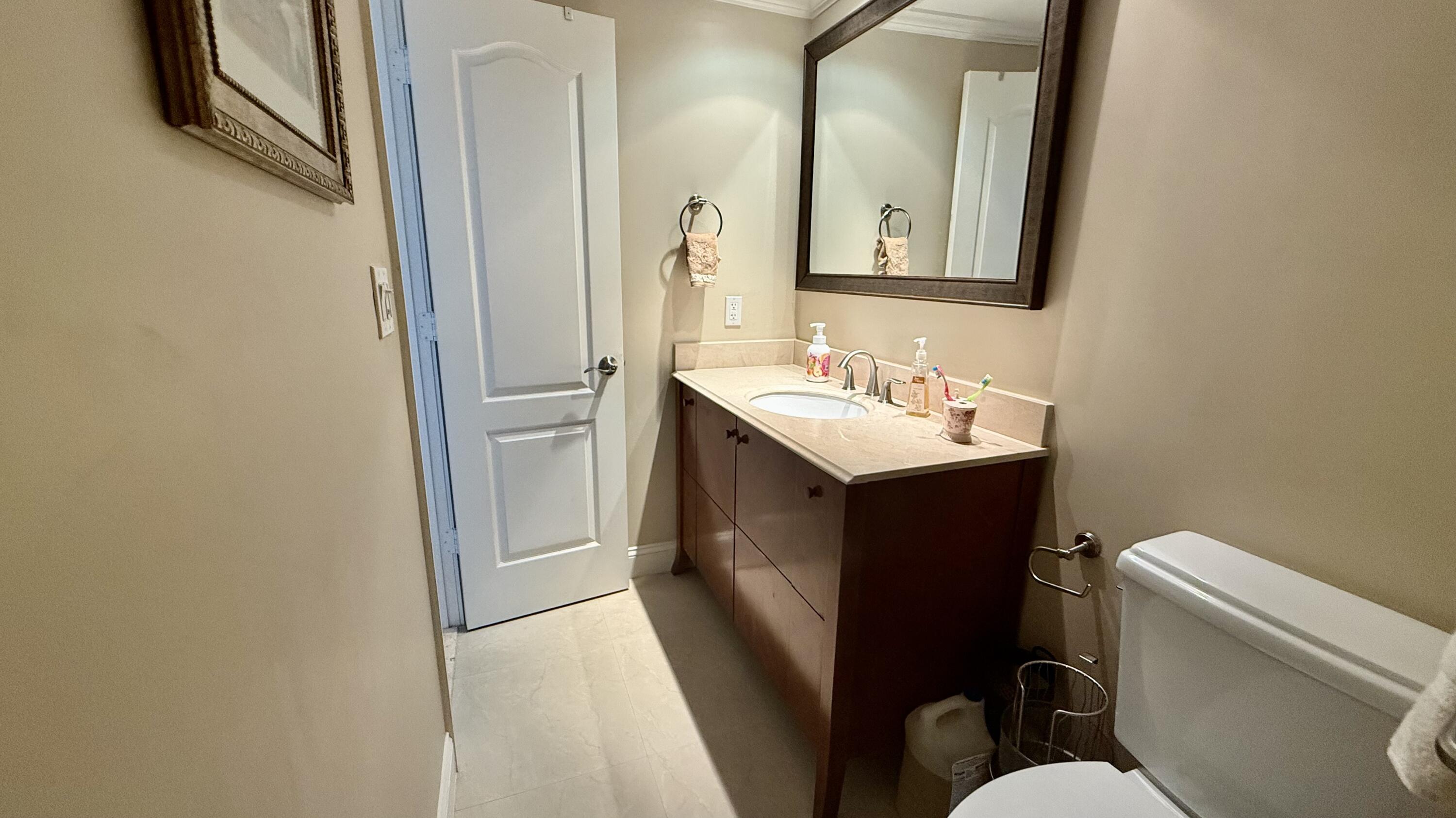 CORAL RIDGE TOWERS EAST CO-OP - Residential