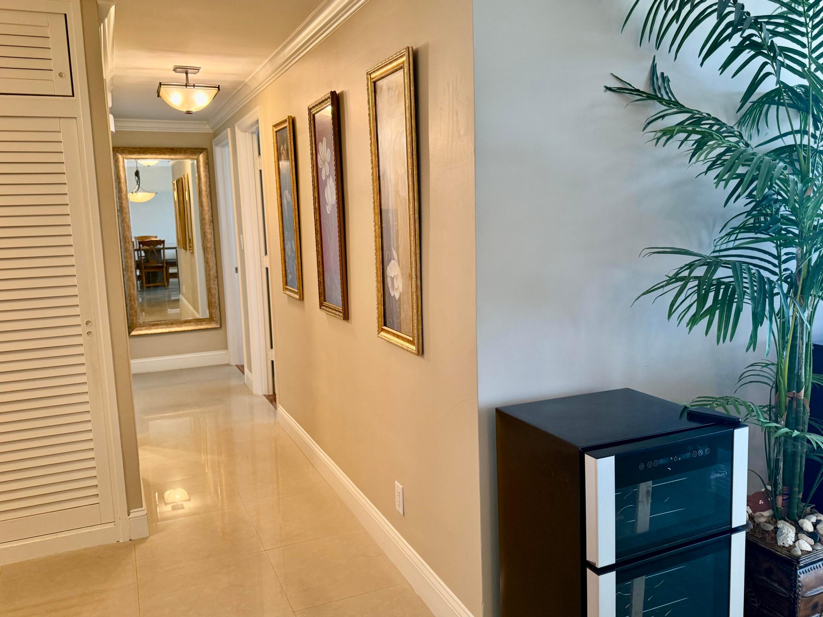 CORAL RIDGE TOWERS EAST CO-OP - Residential