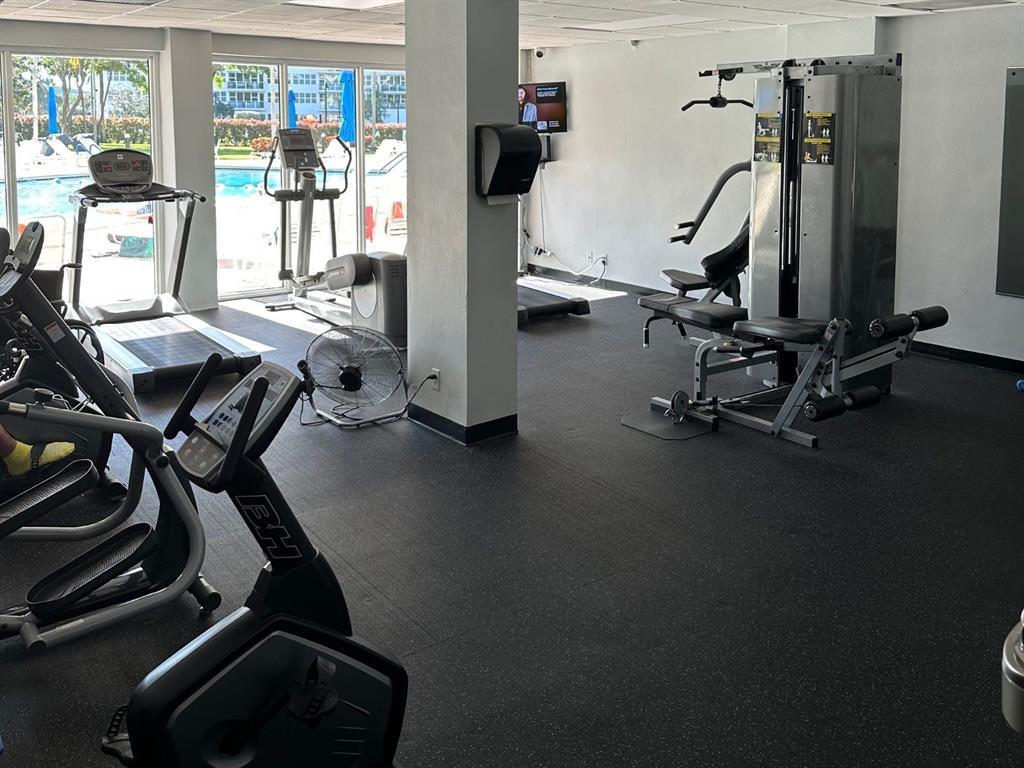 CORAL RIDGE TOWERS EAST CO-OP - Residential