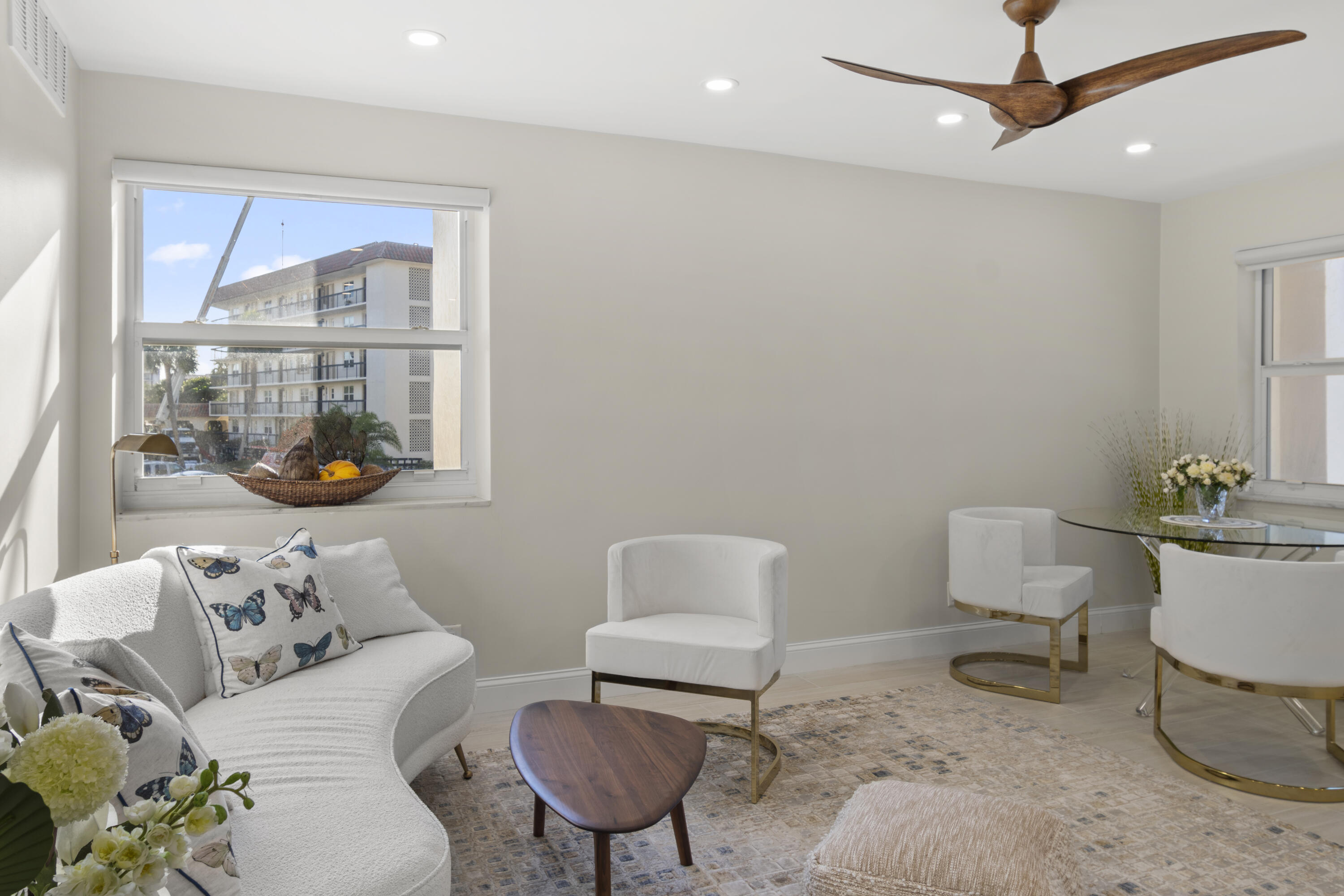 SAN REMO CONDO - Residential