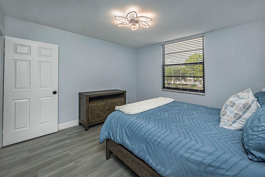 WHITEHALL CONDO OF THE LA - Residential Lease