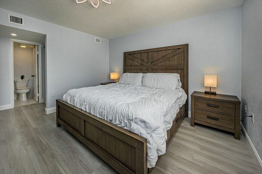 WHITEHALL CONDO OF THE LA - Residential Lease