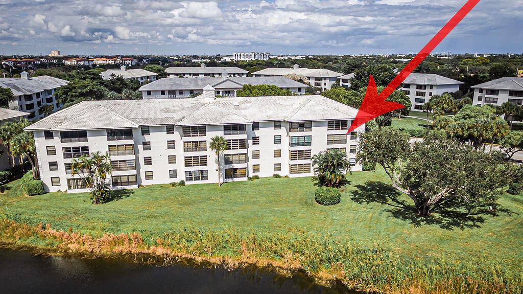 WHITEHALL CONDO OF THE LA - Residential Lease