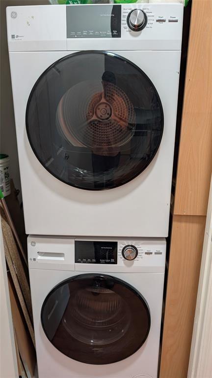 The Lofts at Hollywood St - Residential Lease