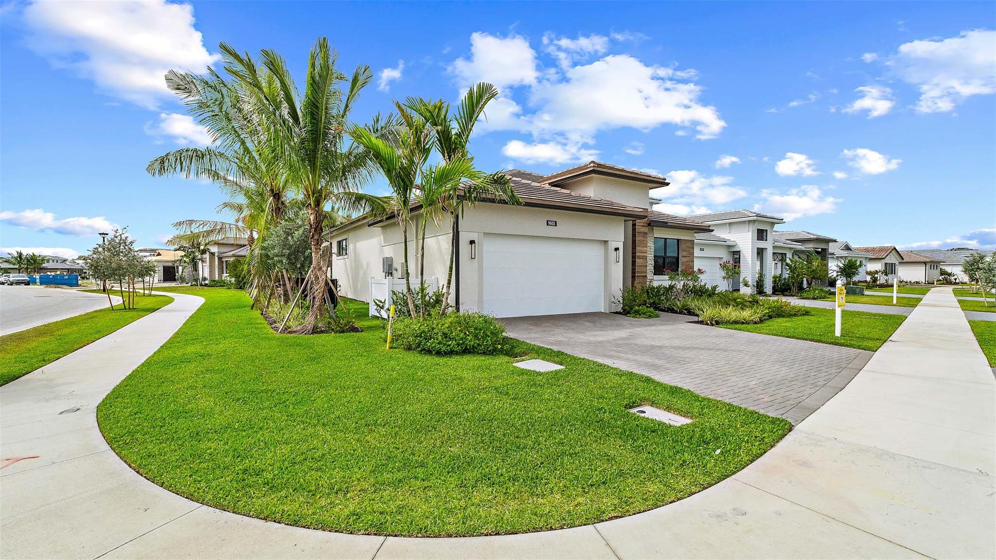 L'Ambiance at Avenir - Residential