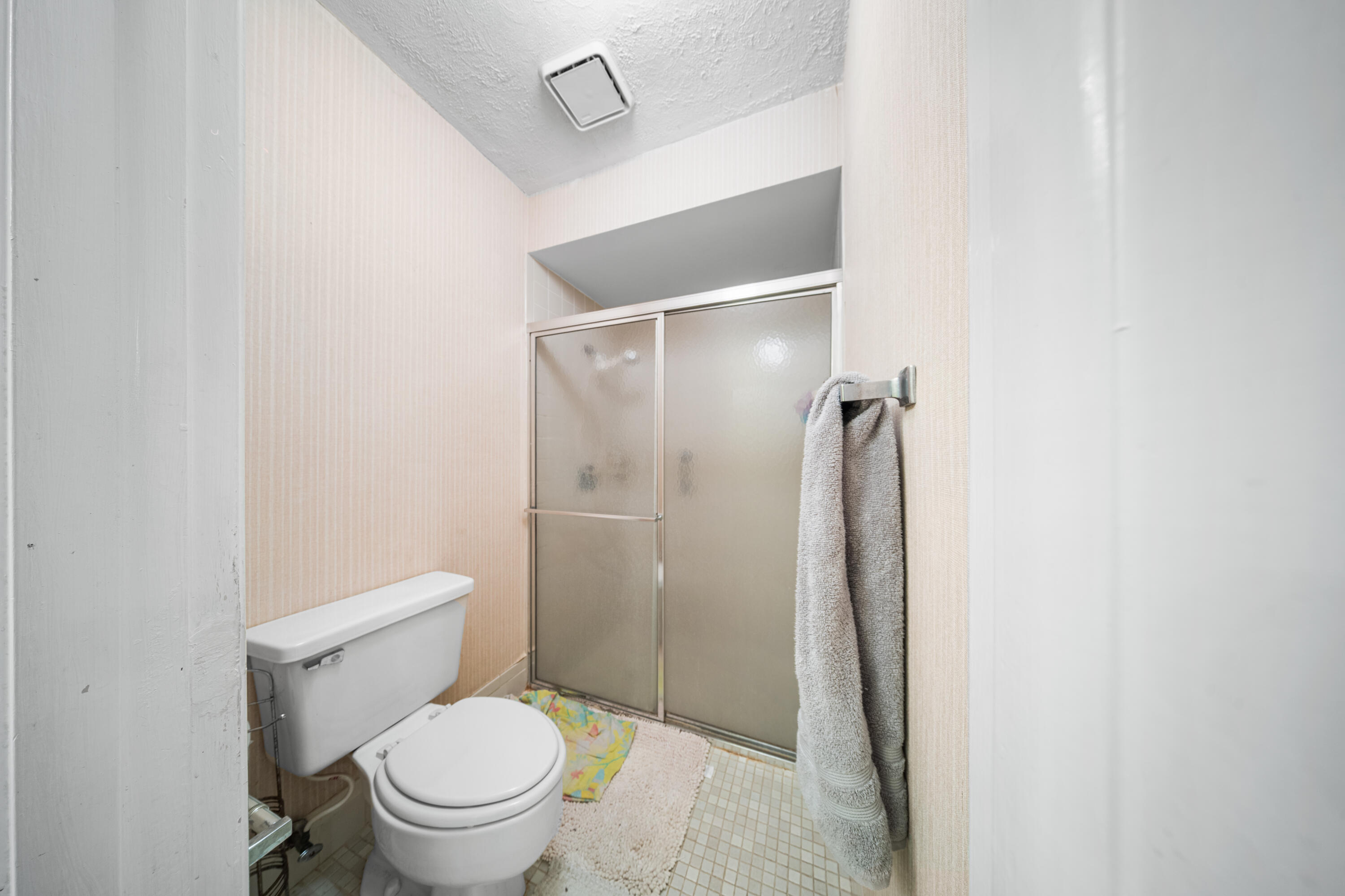 LAKESIDE GREEN 2 - Residential