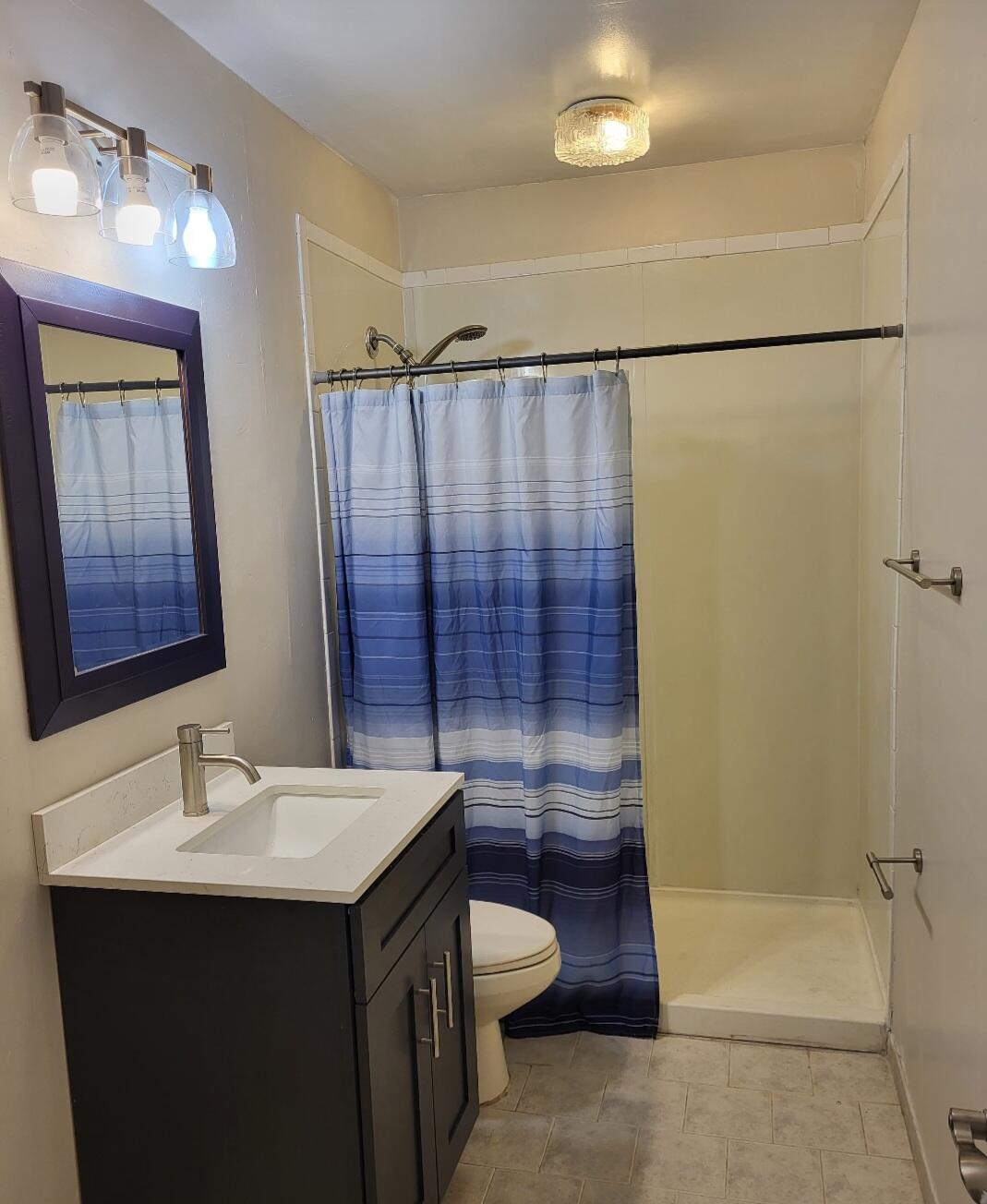 LAKES OF ACADIA UNIT 3 THE - Residential Lease