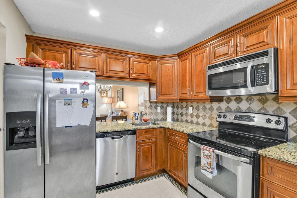 Boca Glades - Residential