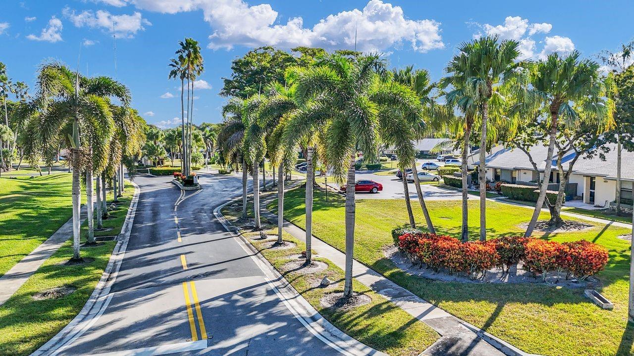 Boca Glades - Residential