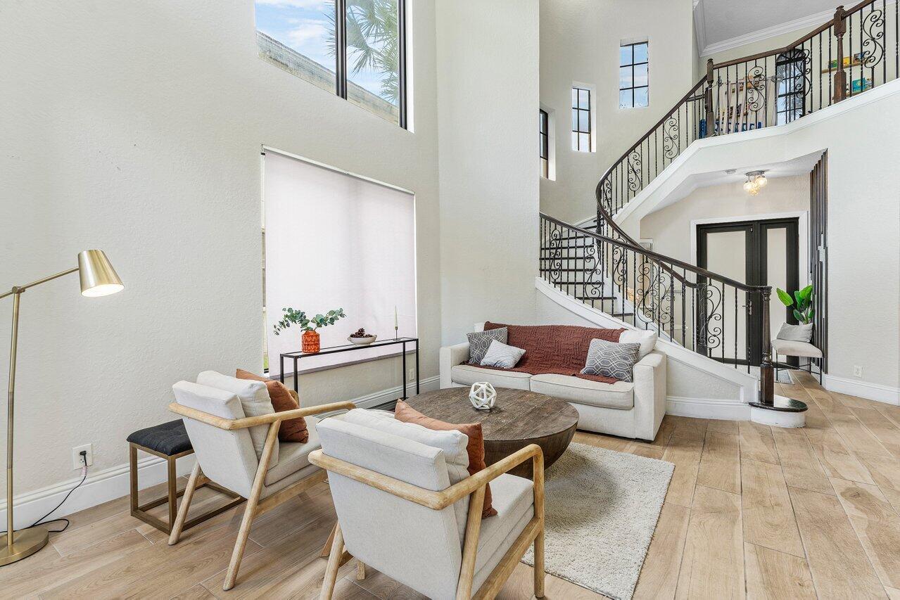 VERSAILLES PUD - Residential
