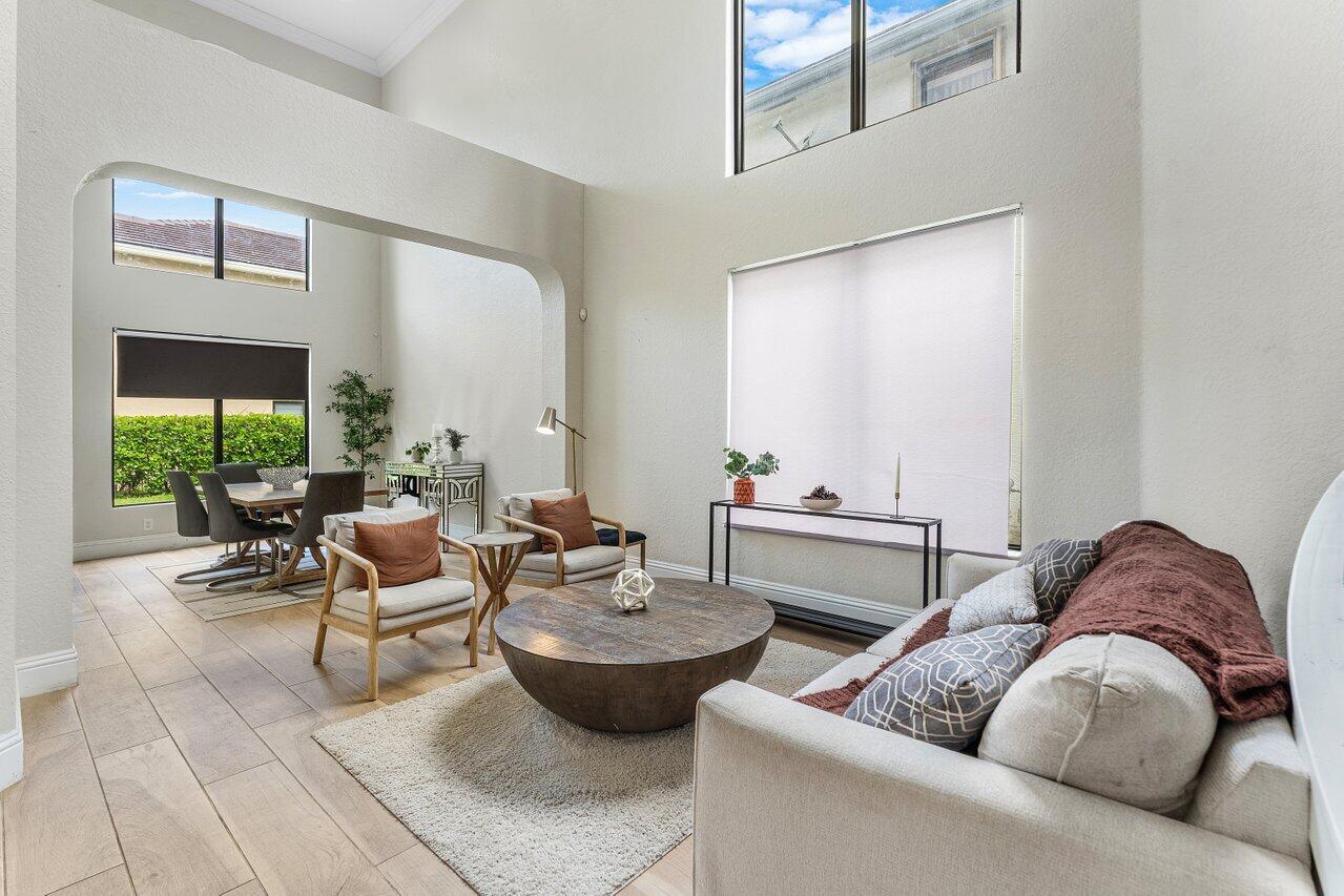 VERSAILLES PUD - Residential