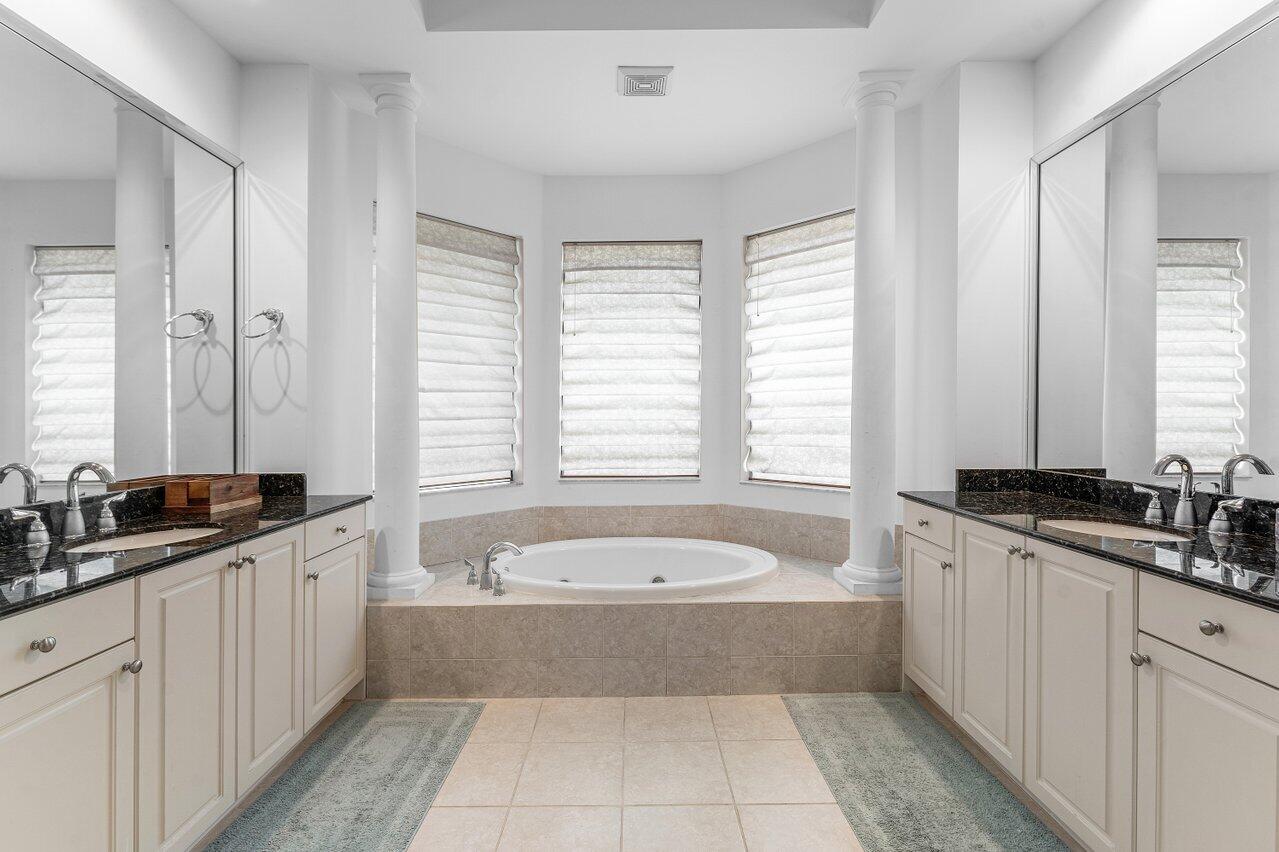 VERSAILLES PUD - Residential
