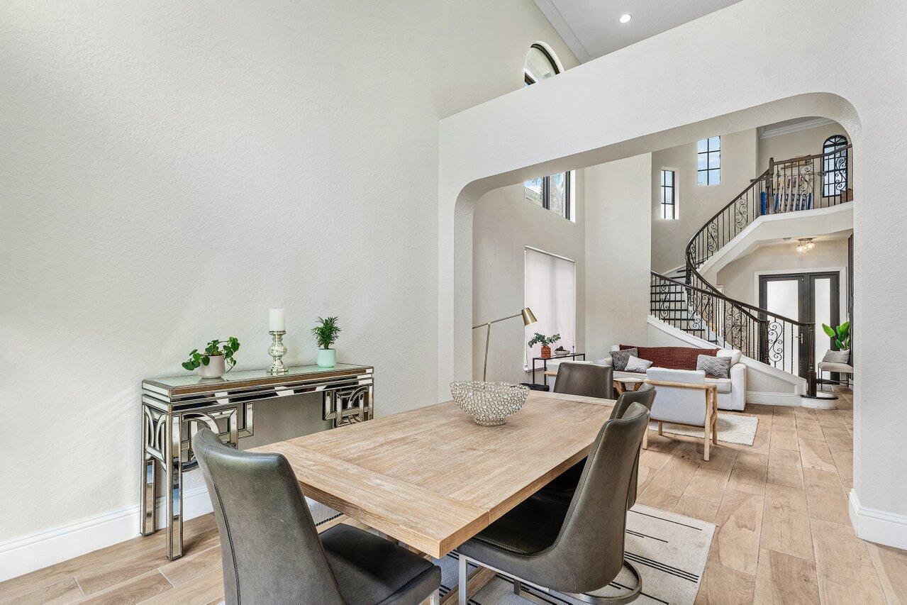 VERSAILLES PUD - Residential
