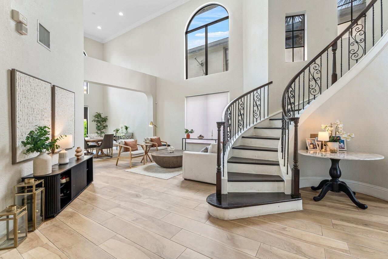 VERSAILLES PUD - Residential