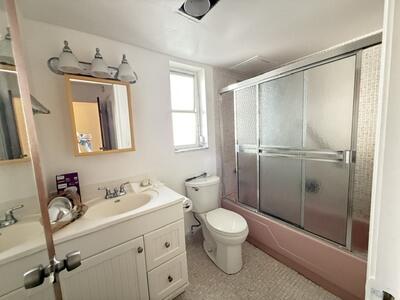 STRATFORD CONDOMINIUM - Residential
