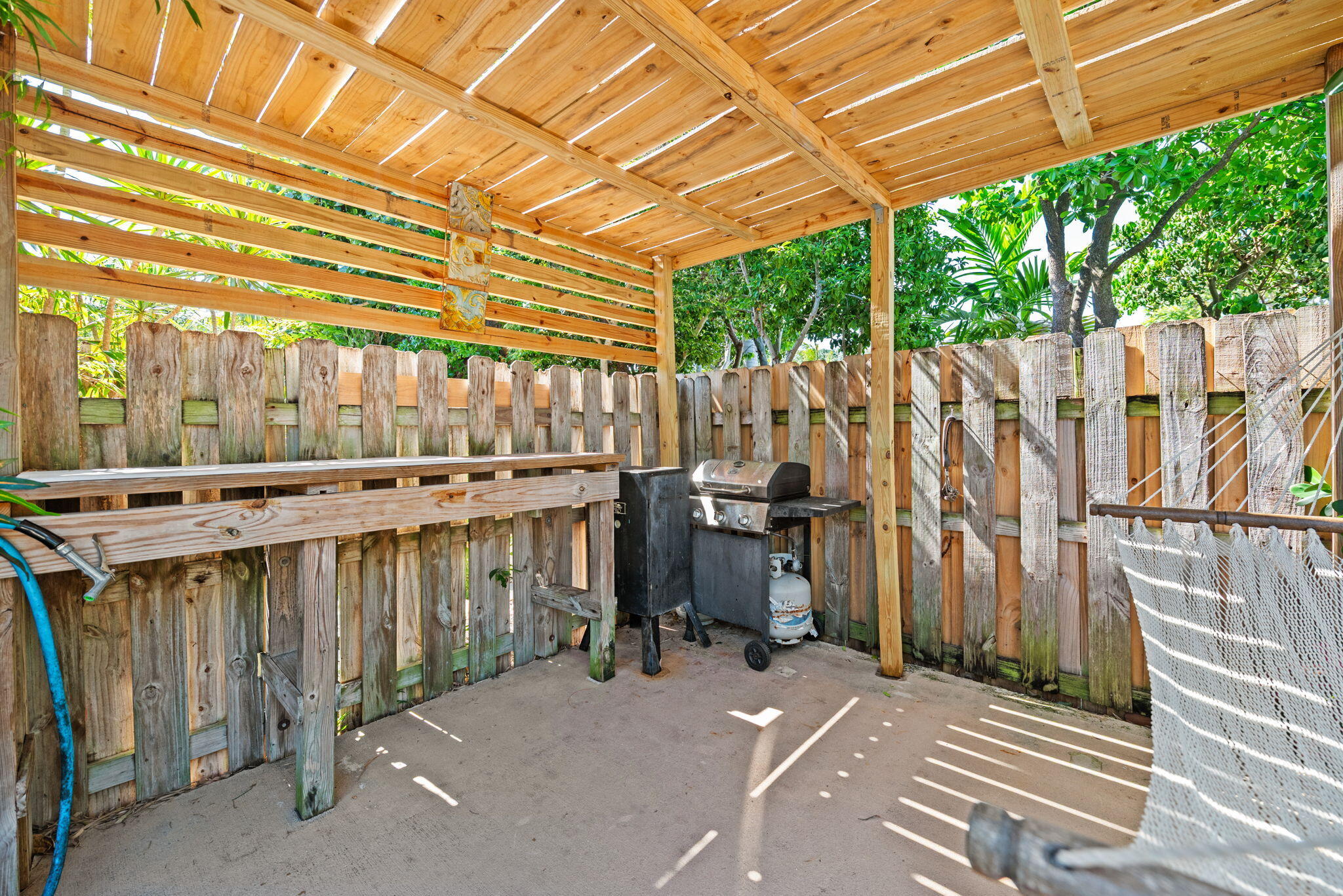 SILVER SHORES SEC OF LAUDERDALE - Residential