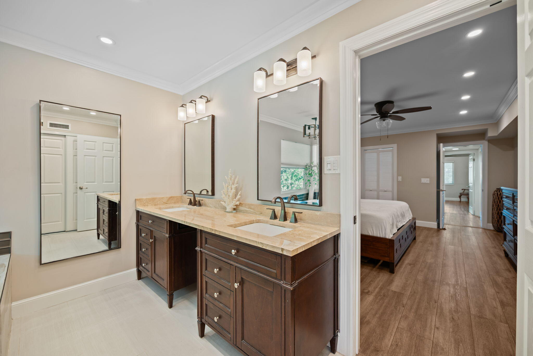 SILVER SHORES SEC OF LAUDERDALE - Residential