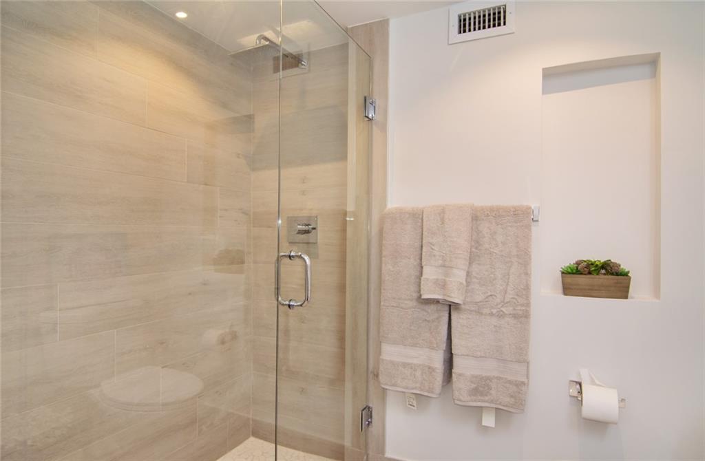 The Park Tower - Residential