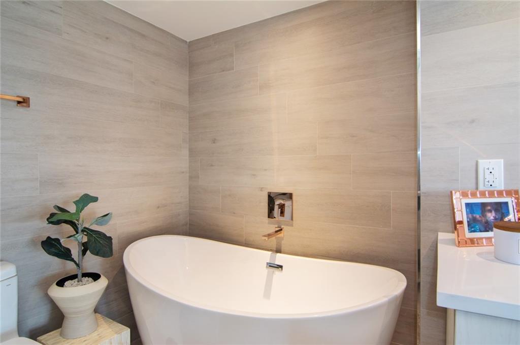 The Park Tower - Residential