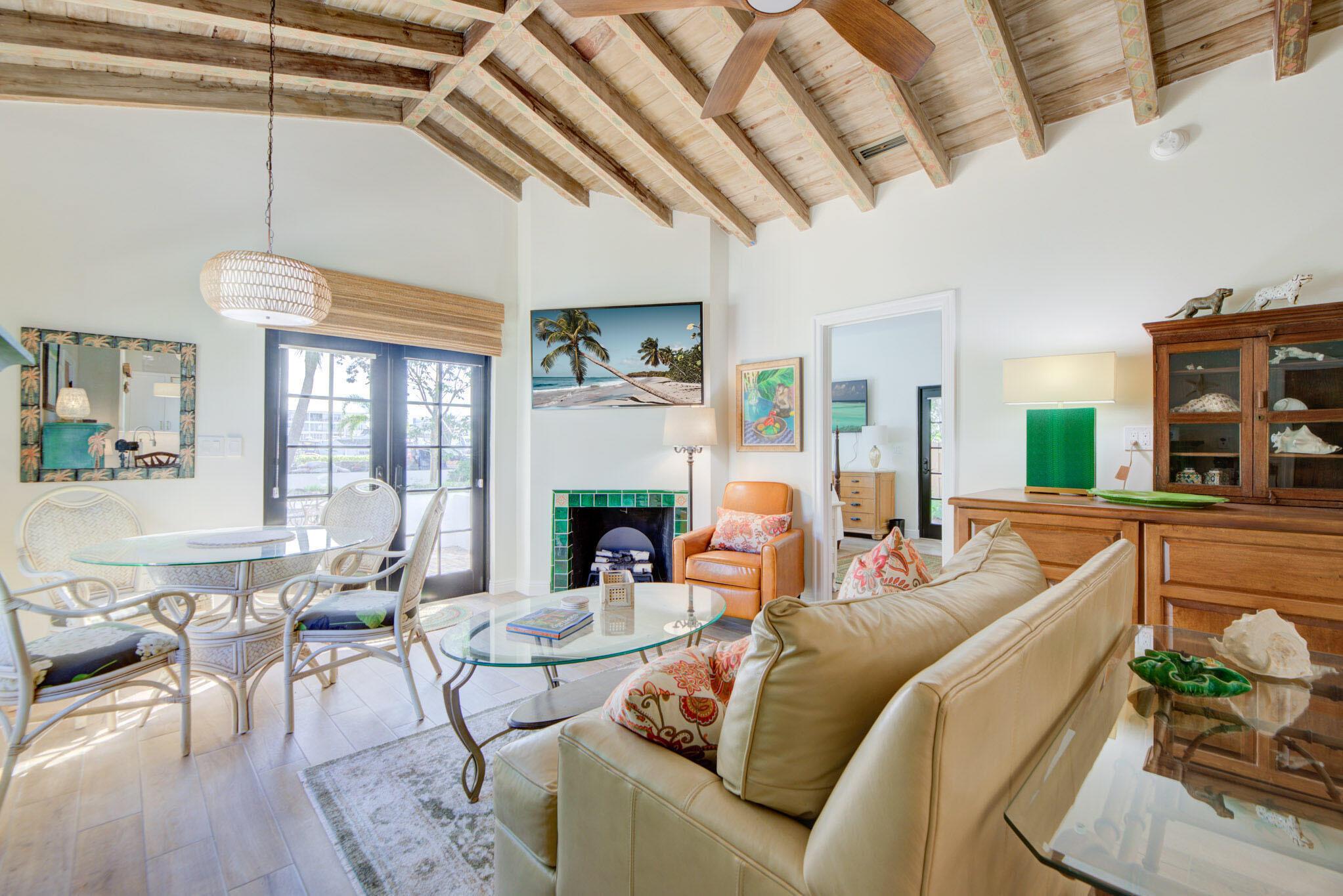 DELRAY TOWN OF - Residential Lease