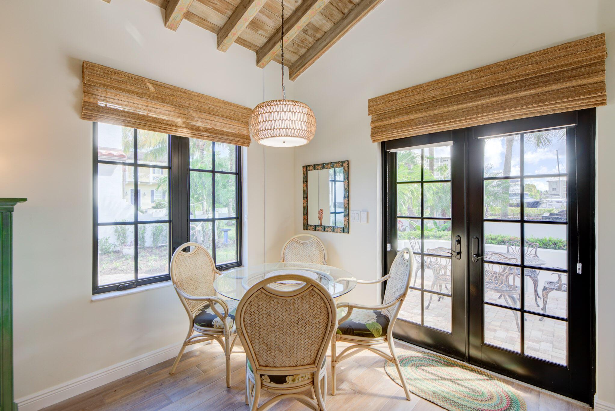 DELRAY TOWN OF - Residential Lease
