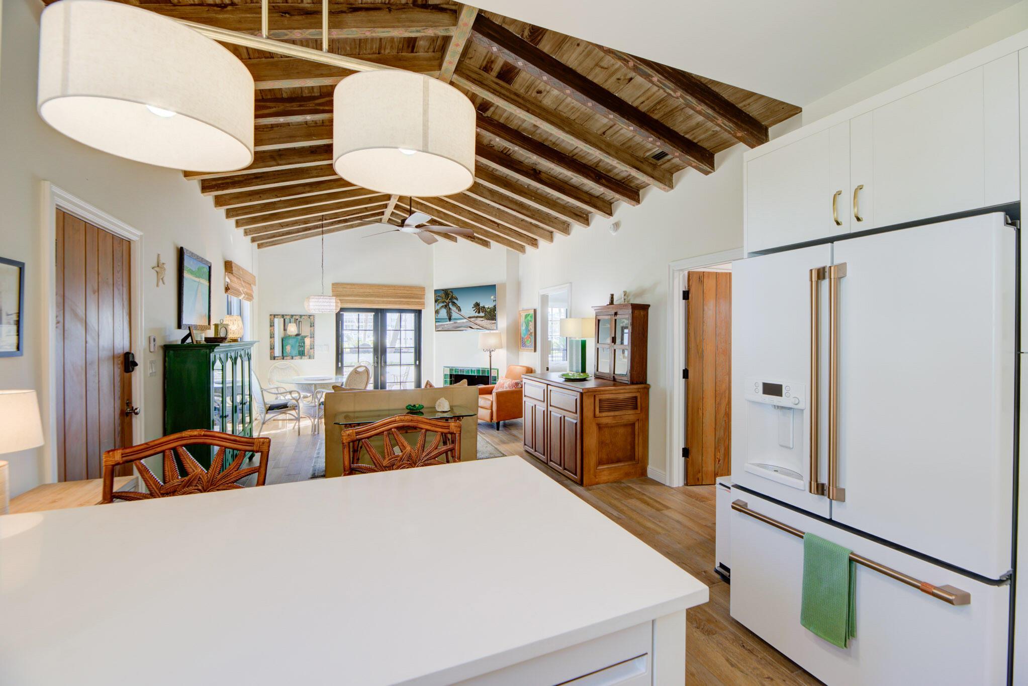 DELRAY TOWN OF - Residential Lease