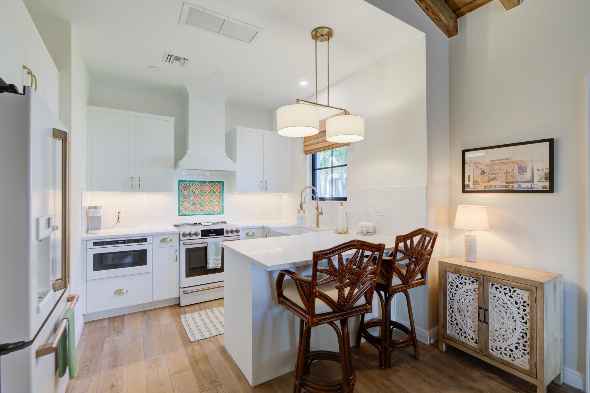 DELRAY TOWN OF - Residential Lease