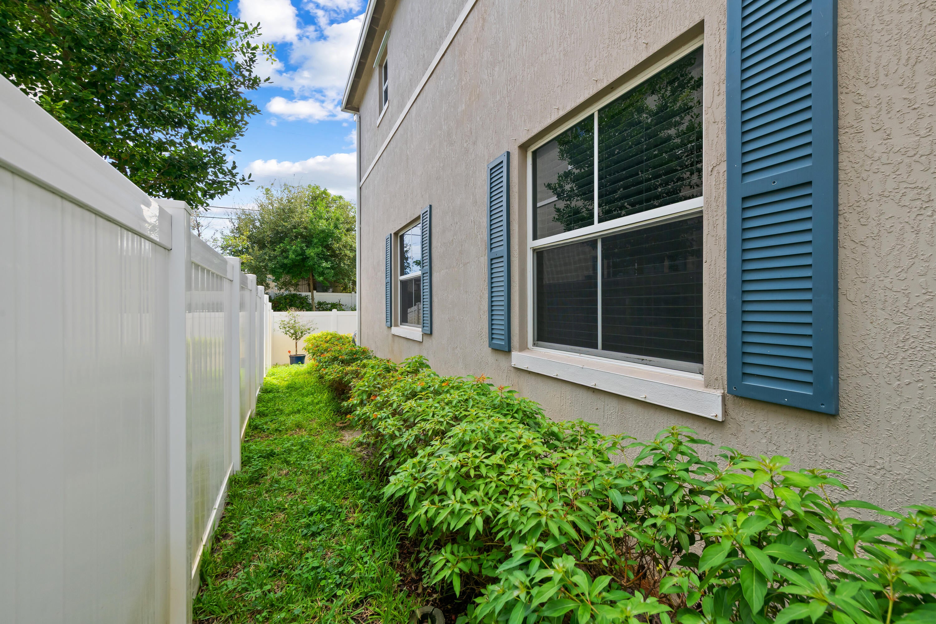 149 Bandol Street