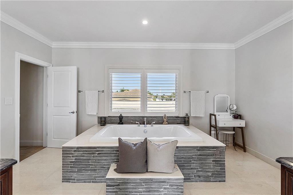 Coral Key Villas 6th Sec - Residential