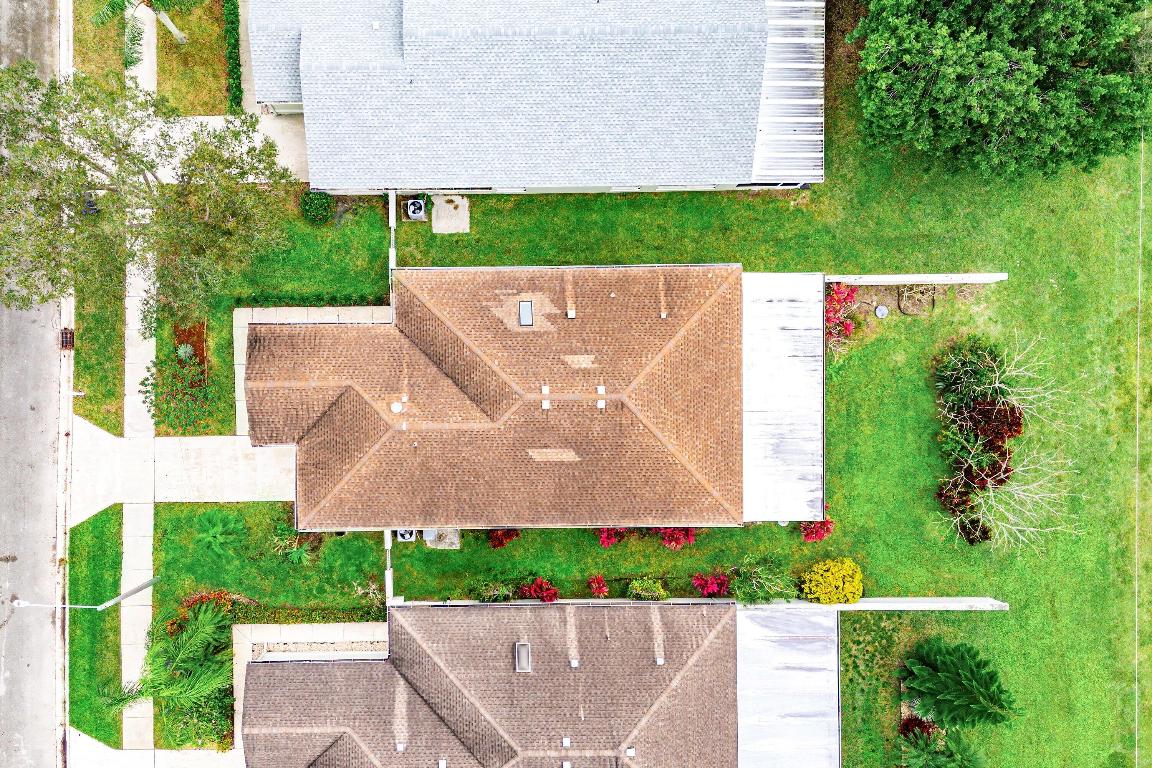 PINE RIDGE AT DELRAY BEACH - Residential