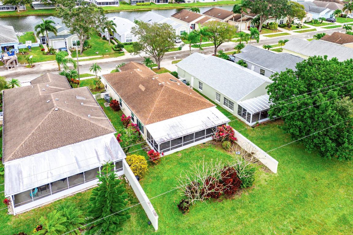 PINE RIDGE AT DELRAY BEACH - Residential