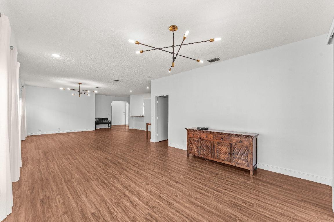 PINE RIDGE AT DELRAY BEACH - Residential