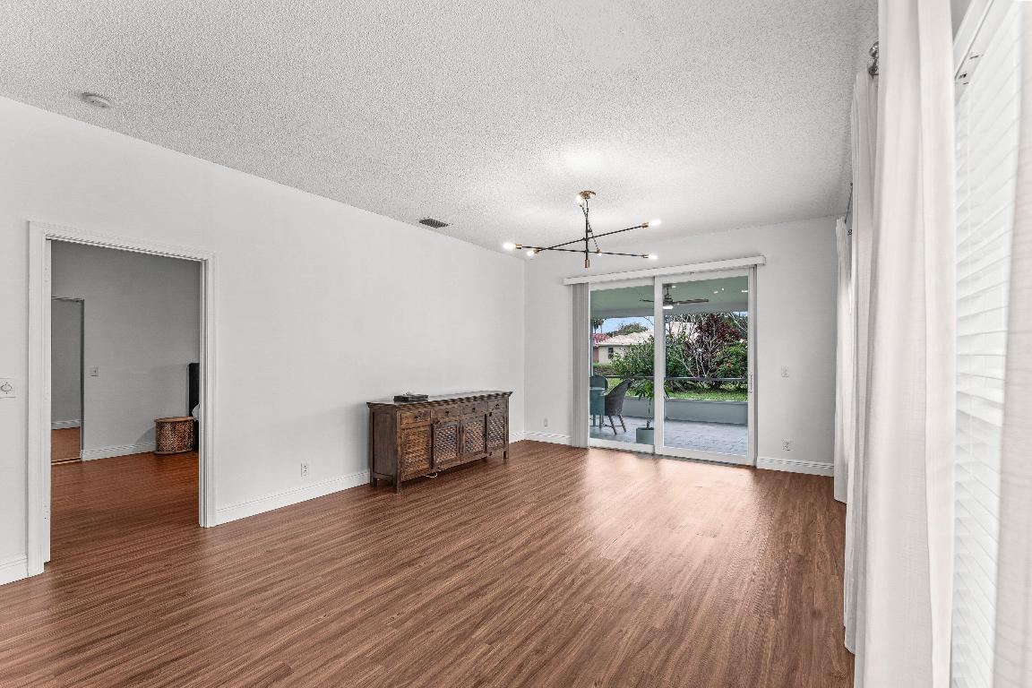 PINE RIDGE AT DELRAY BEACH - Residential