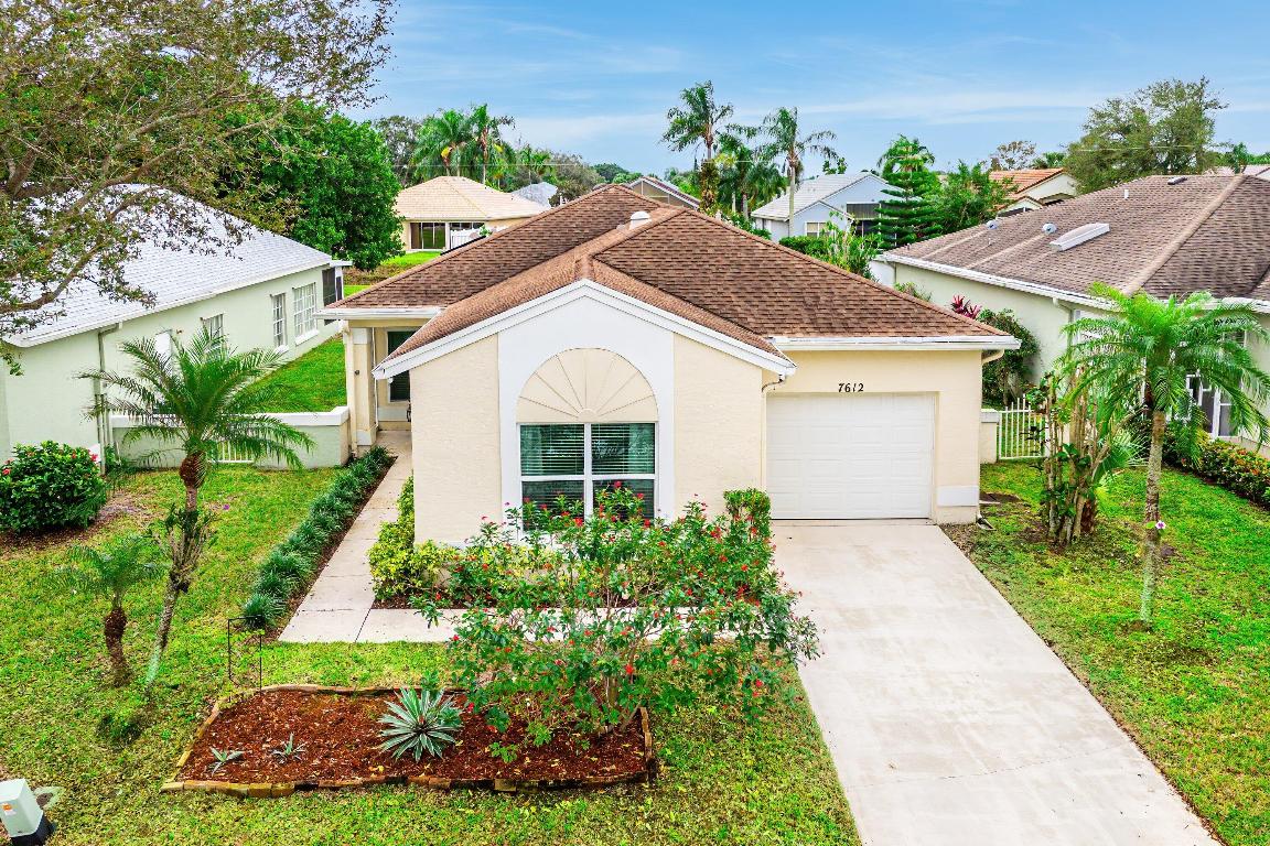 PINE RIDGE AT DELRAY BEACH - Residential