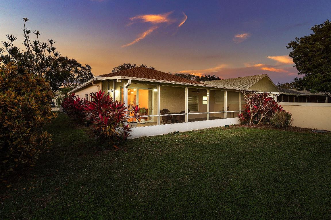 PINE RIDGE AT DELRAY BEACH - Residential