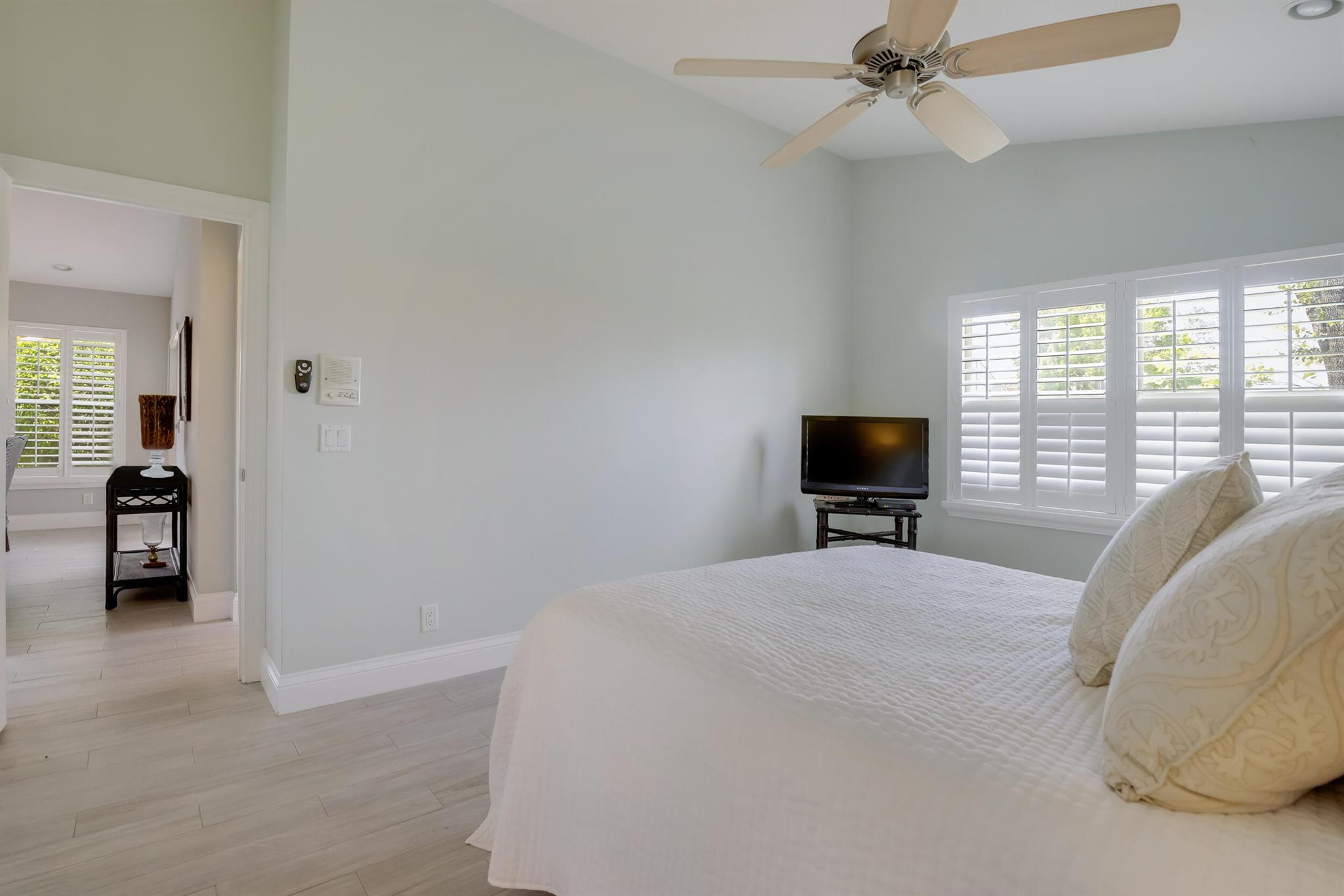 Cascade Lakes - Residential Lease