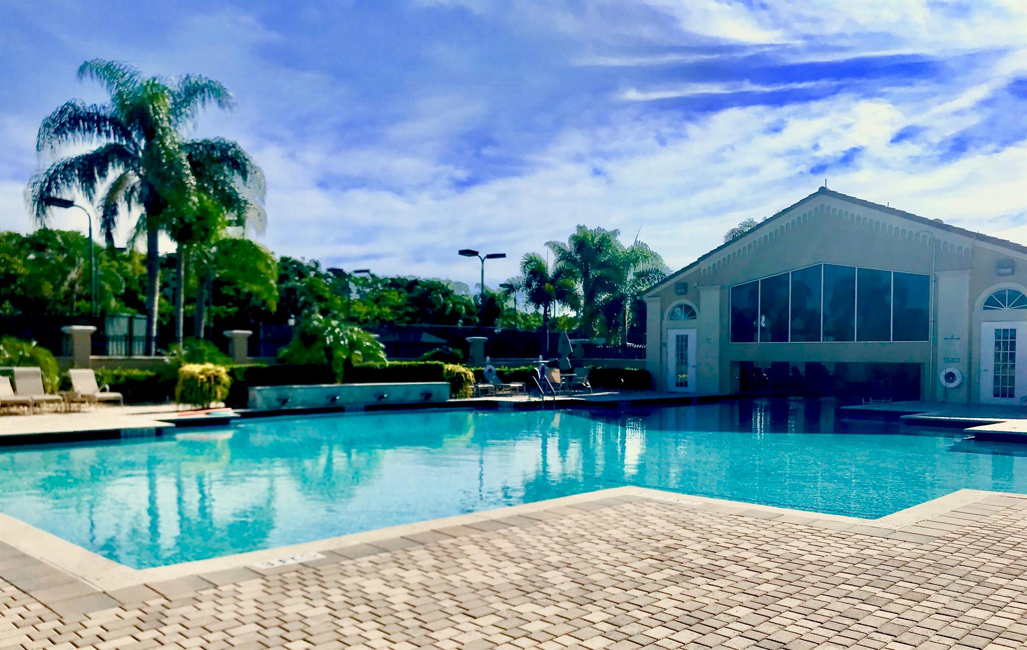 Cascade Lakes - Residential Lease