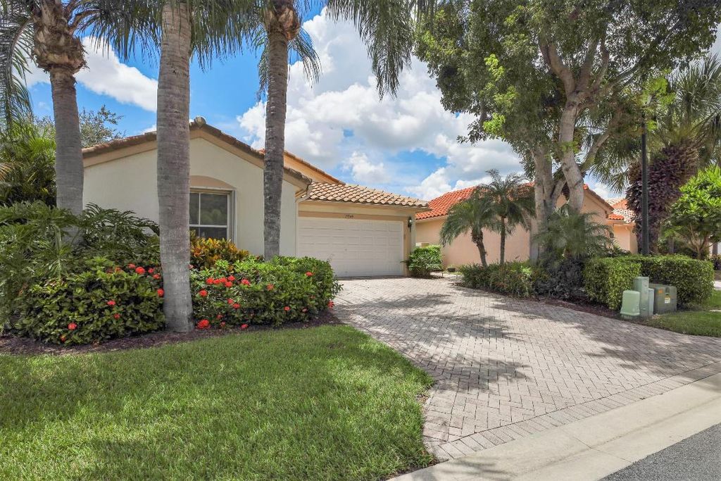 Photo of 11949 Rosetree Terrace, Boynton Beach, FL 33437 (MLS # R11138461)