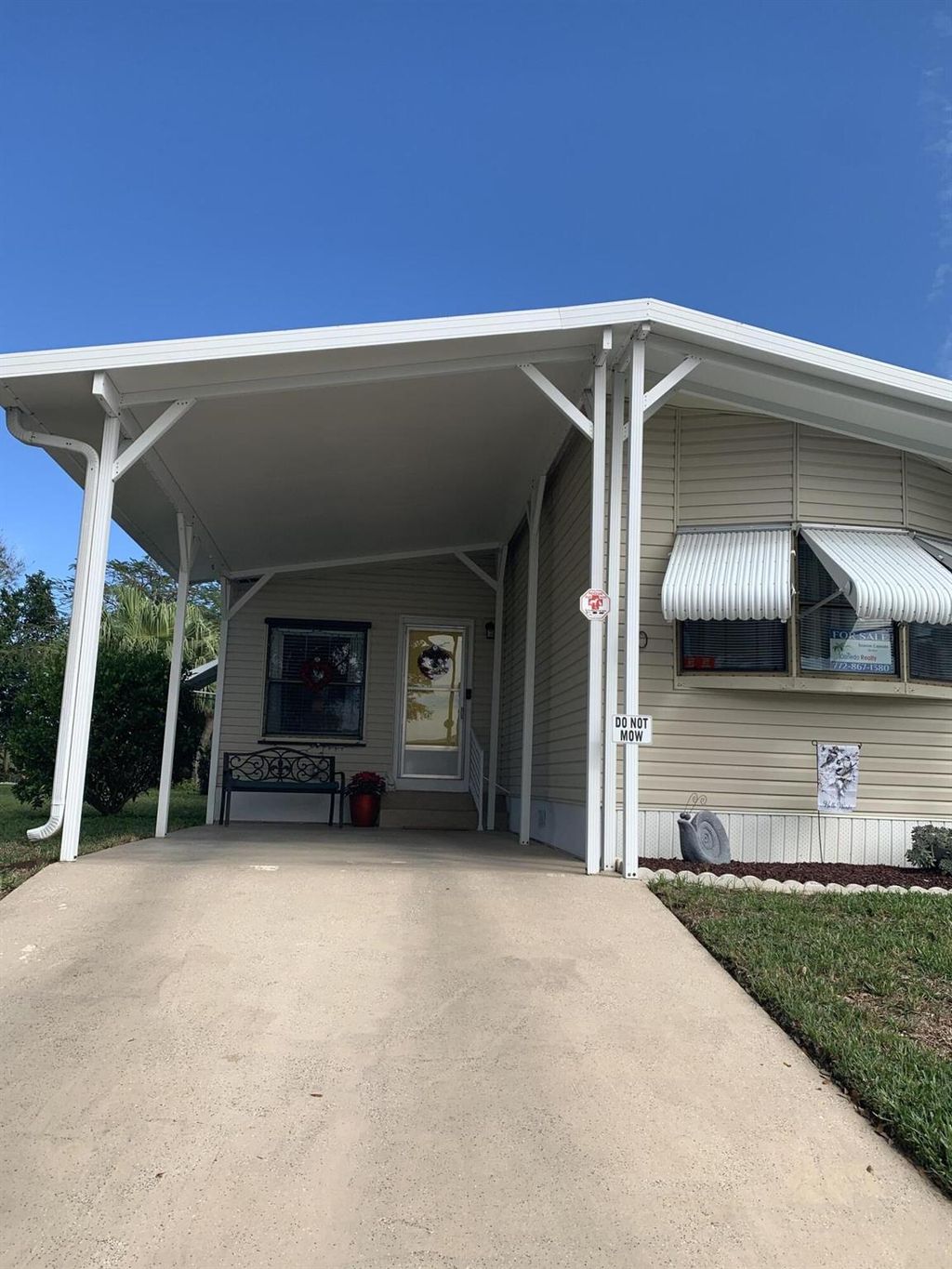 Photo of 10 La Villa Way, Fort Pierce, FL 34951 (MLS # R10952252)